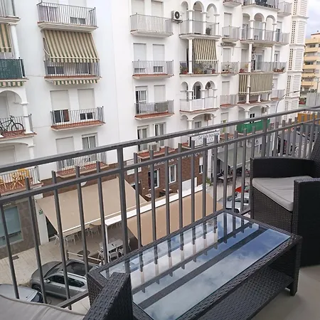 דירה Fantastico Piso En El Centro 2°linea De Playa אסטפונה